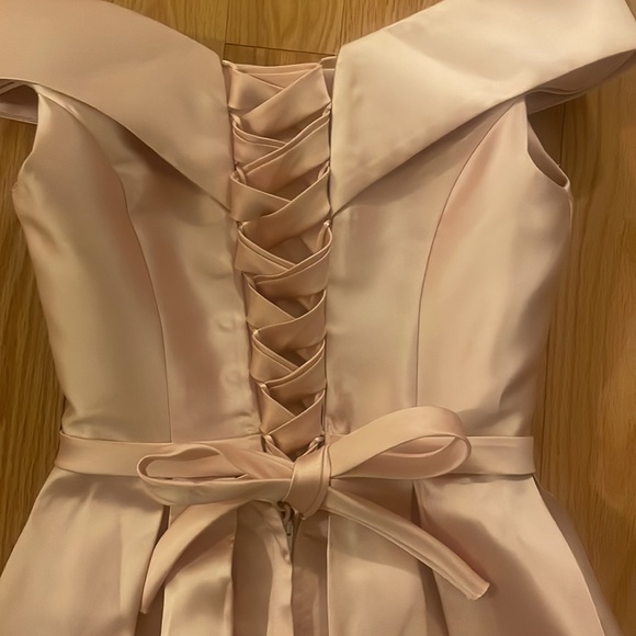 formal dress pink - Picture 3 of 4